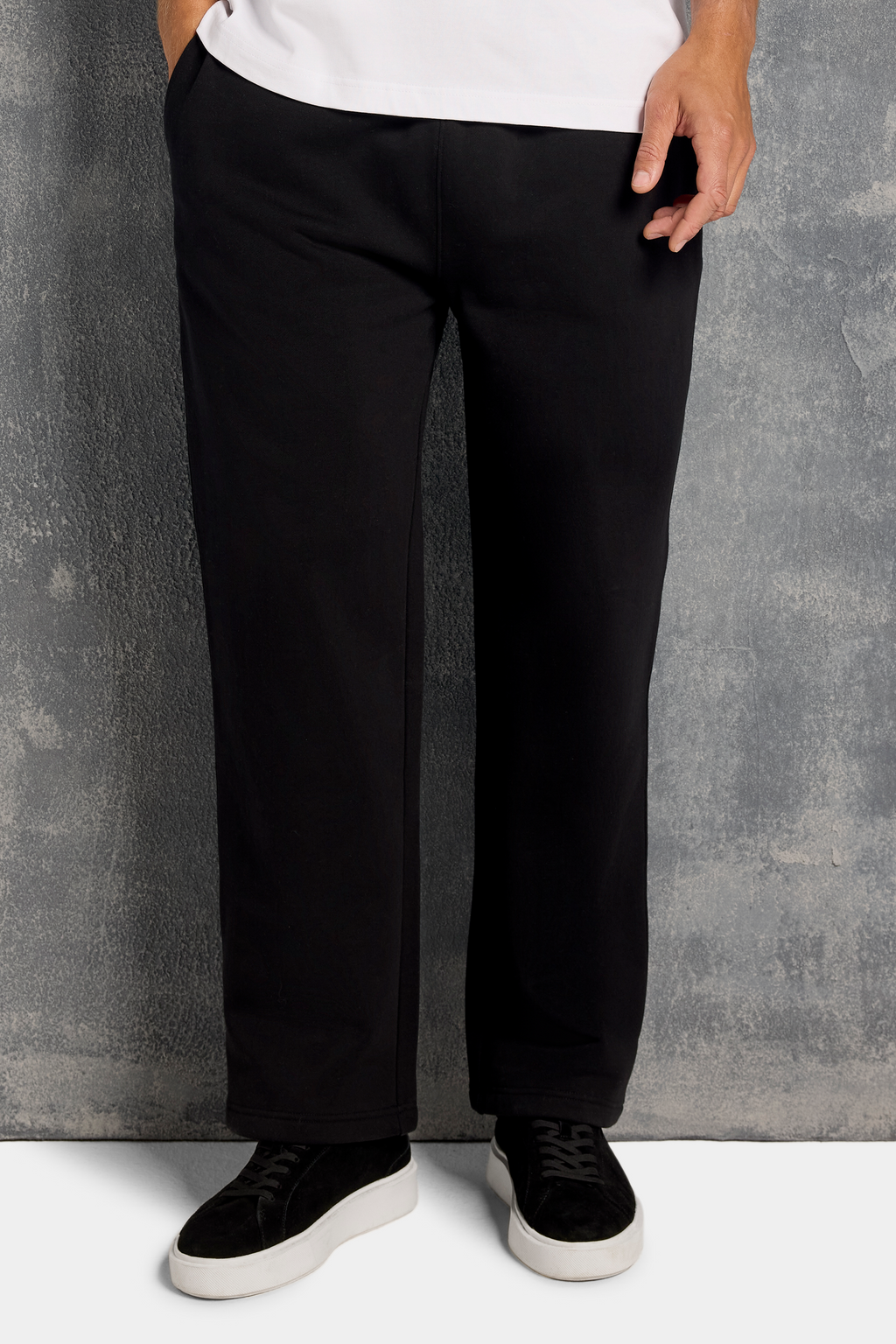 THE MILAN JOGGER