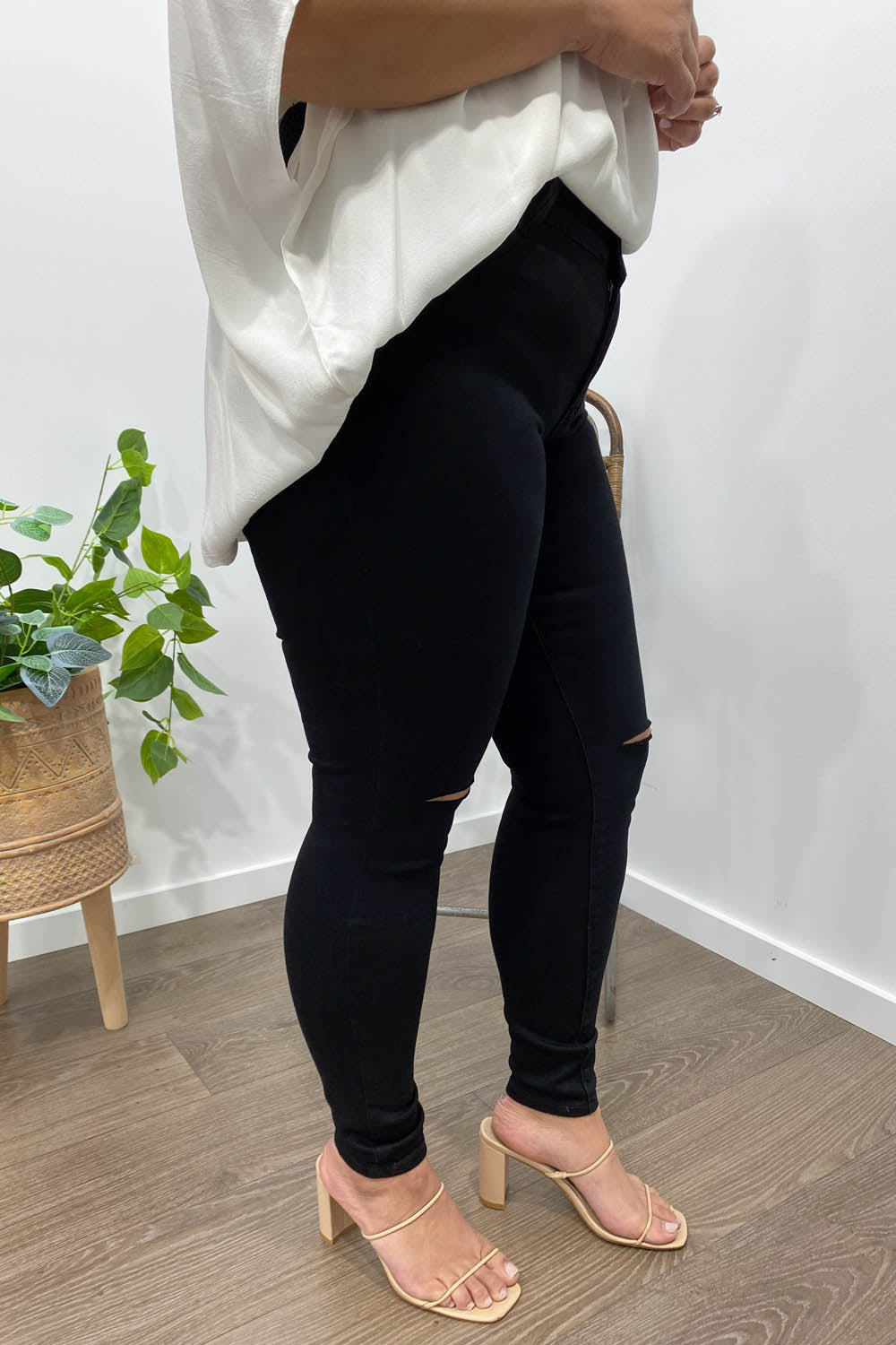 Ryder Skinny Ripped Jeans - Black Denim